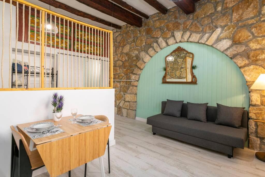 אל קאמפיו Apartamento Loft A 50 Metros De La Playa Y Paseo Maritimo מראה חיצוני תמונה